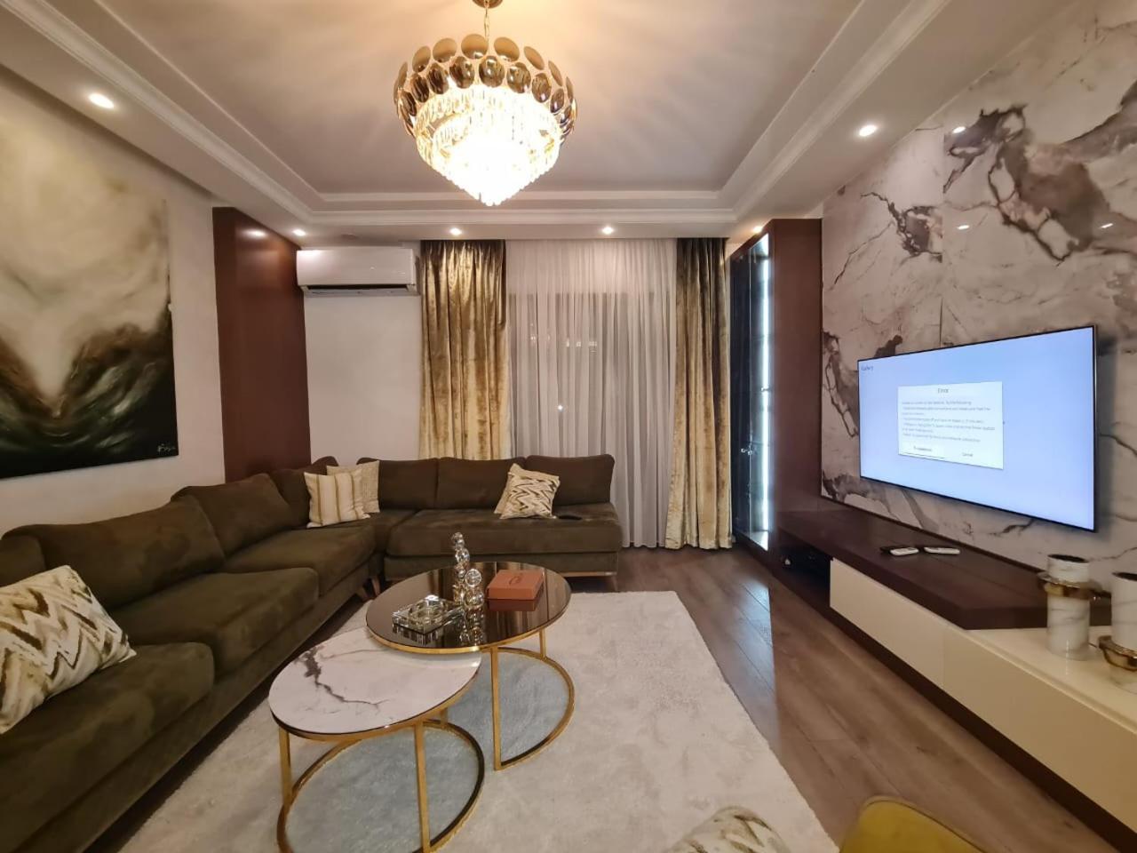 Apartment Luxery Tirana